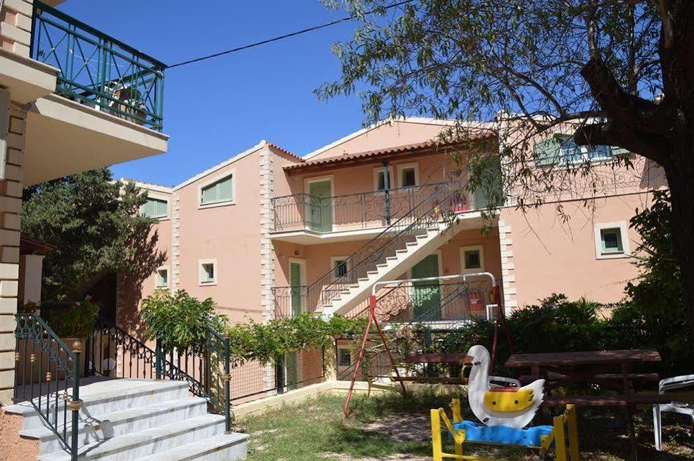 Philippos Hotel Кассиопи Экстерьер фото