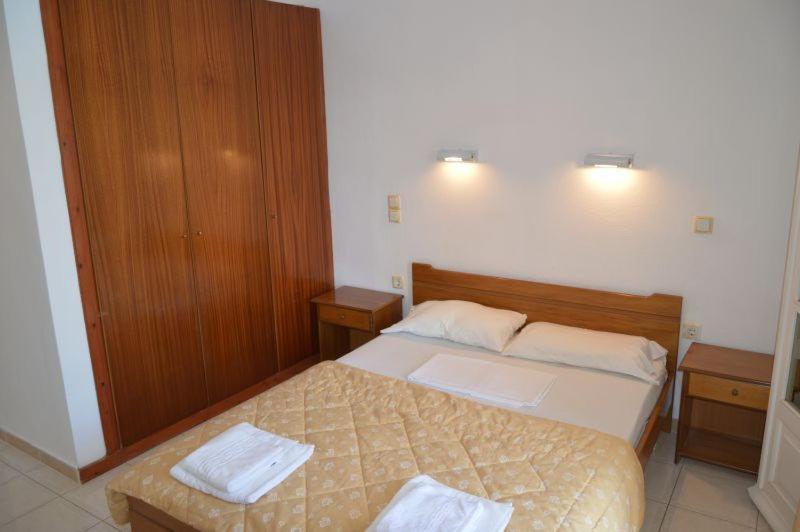 Philippos Hotel Кассиопи Экстерьер фото