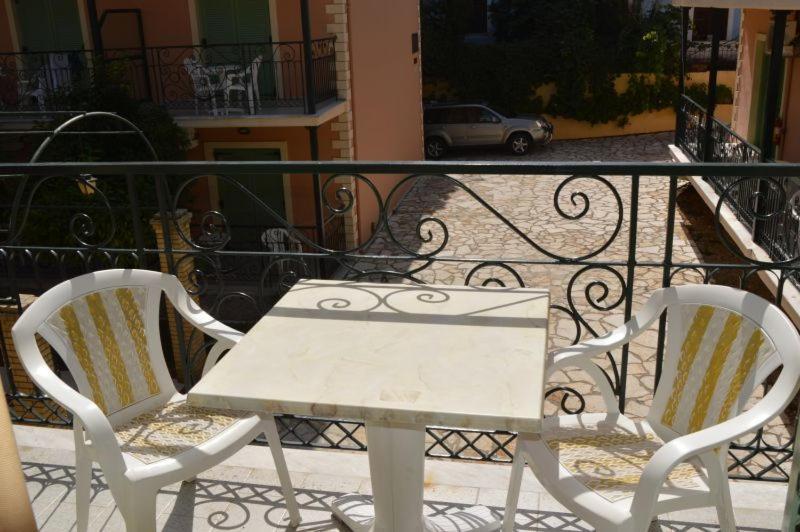 Philippos Hotel Кассиопи Экстерьер фото
